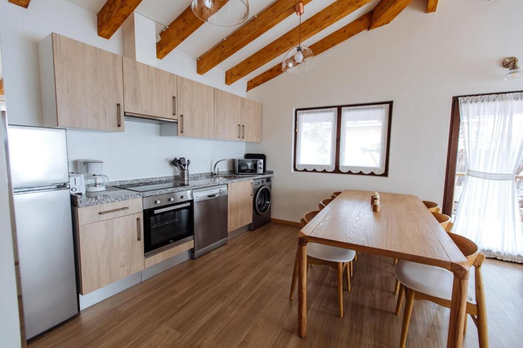 Tiu Enrique 3 Appartement Onís Buitenkant foto