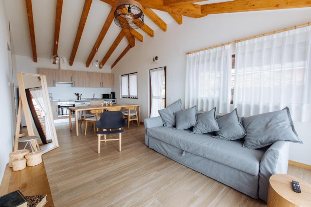 Tiu Enrique 3 Appartement Onís Buitenkant foto