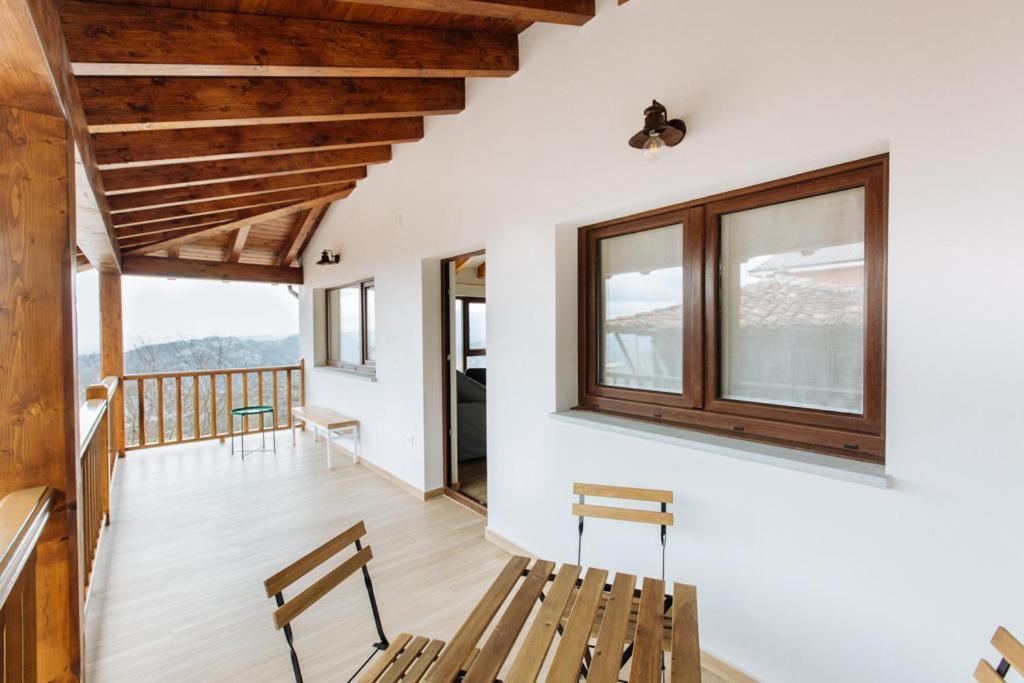 Tiu Enrique 3 Appartement Onís Buitenkant foto