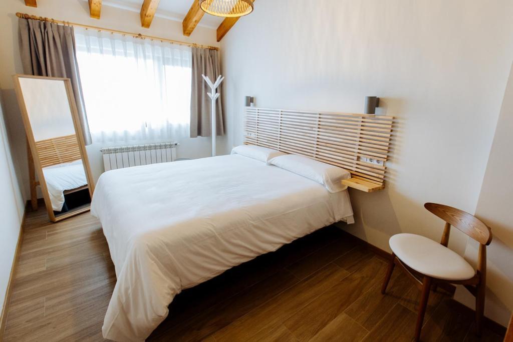 Tiu Enrique 3 Appartement Onís Buitenkant foto
