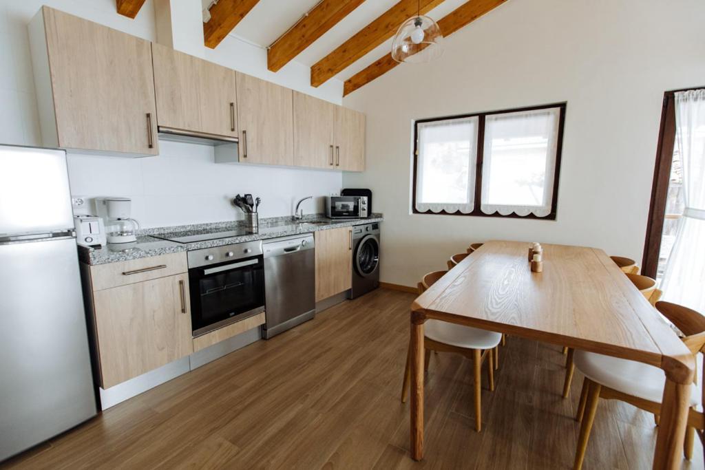 Tiu Enrique 3 Appartement Onís Buitenkant foto